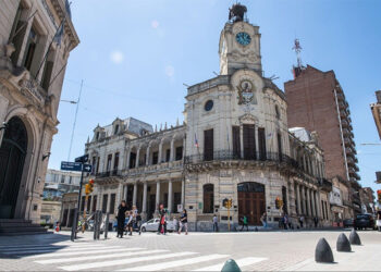 Paraná: El Ejecutivo Municipal confirmó la fecha de pago del medio aguinaldo