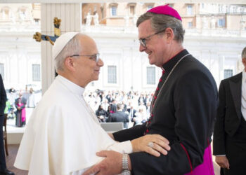 «ANTES DE RECIBIR A MILEI, EL PAPA LEÓN XIV, LLAMÓ A GARCIA CUERVA»