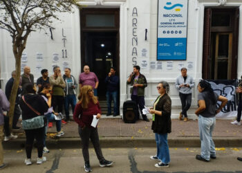 Concepción del Uruguay: Trabajadores de radio pública en alerta por salarios congelados