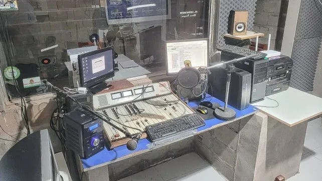 Funciona en Entre Ríos la primera radio con energía solar