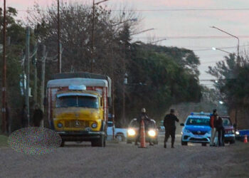 Camionero murió aplastado por su propio vehículo en el acceso a Urdinarrain