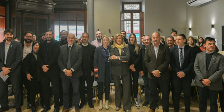 Las universidades y el Municipio firmaron un acuerdo clave para consolidar a Paraná como Ciudad Universitaria