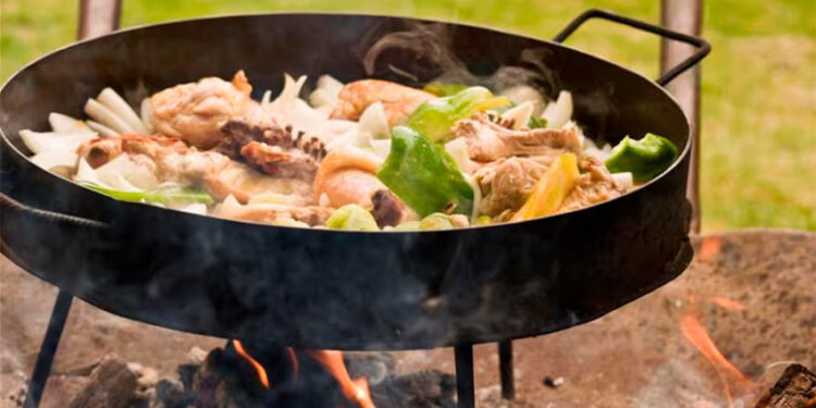 Hoy: Pollo al disco, delicioso y tradicional plato popular argentino