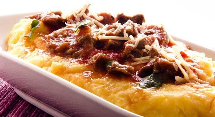 Receta de polenta con salsa casera
