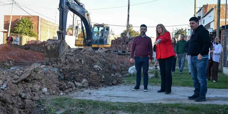 Paraná: La Municipalidad comenzó una obra integral sobre calle Manuel Crespo
