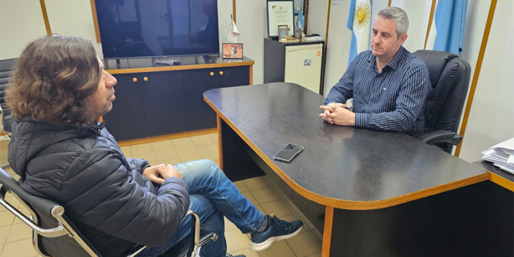 El Intendente de Colón recibió al Jefe Departamental de Policía y al director del Hospital