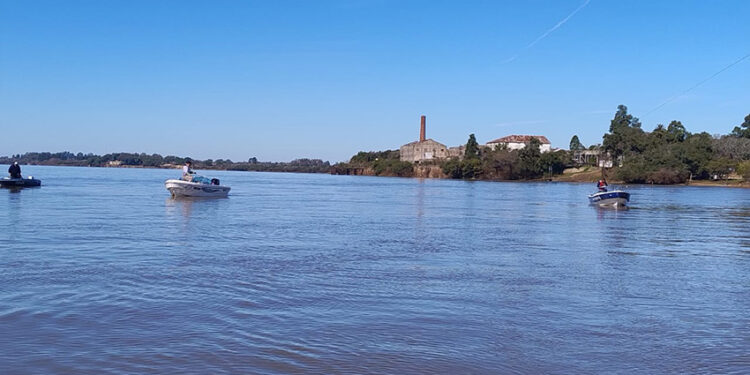 Torneo de pesca Club Fabrica Colón, Pueblo Liebig