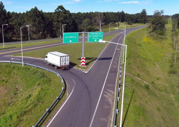 Octubre: Apertura de sobres de Licitación para privatización de rutas nacionales
