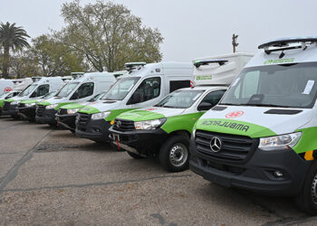 Entre Ríos refuerza el sistema de salud con 20 nuevas ambulancias y 10 equipos de telemedicina