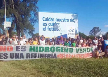 Organizan la segunda marcha a la vera del río Uruguay para rechazar la instalación de la planta de hidrógeno