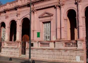 Una ayudita para los amigos: Polémica por un premio otorgado por Cultura de la provincia