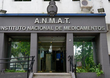La ANMAT prohibió un producto de un laboratorio paranaense y sumarió a su propietario