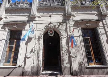 Desobediencia, incendio agravado y amenazas calificadas: prisión preventiva