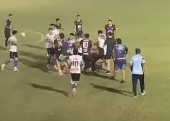 Batalla campal en la final de fútbol de tercera división en Concepción del Uruguay