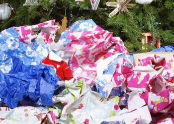 Navidad bajo la lupa ambiental: ¿Cuántos residuos se generan y cuánto tardan en degradarse los desechos festivos?