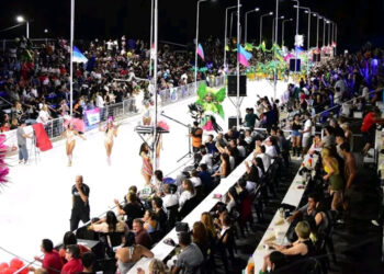 El Carnaval de Santa Elena se reprograma para hoy