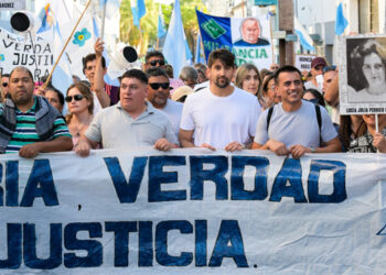 La Municipalidad de Paraná acompañó la marcha a 50 años del golpe
