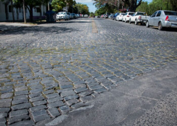 Avanza la obra pública en Paraná: La Municipalidad realizará la restauración de Bulevar Racedo