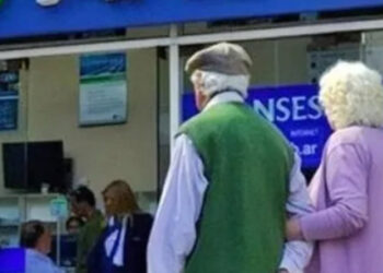 El Gobierno oficializó bono de $70.000 para jubilados y pensionados