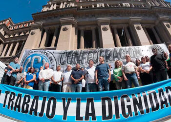 Revés para el Gobierno: la Justicia frenó la aplicación de 82 artículos de la ley de reforma laboral