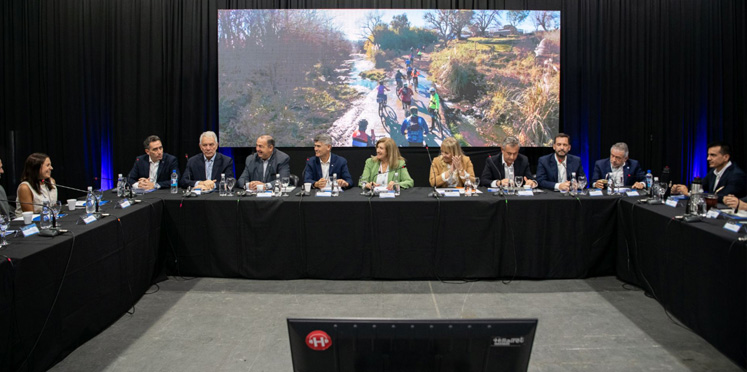 II encuentro del COFEIN: Los Municipios sostienen lo que la Nación abandona