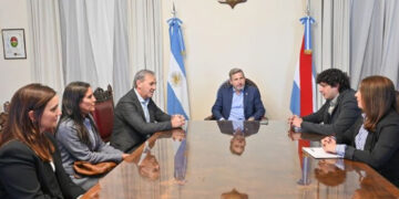 Frigerio mantuvo un encuentro con la UIER para fortalecer el desarrollo industrial en la provincia