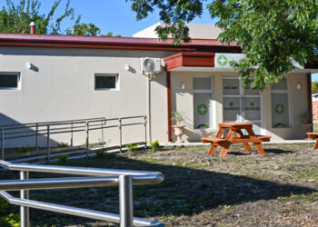 El Gobernador inauguró la ampliación del hospital de San José