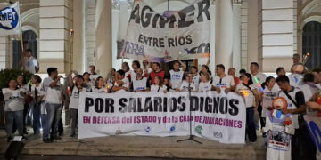 Gremios realizan paro y marcha a Casa de Gobierno en rechazo a la reforma previsional
