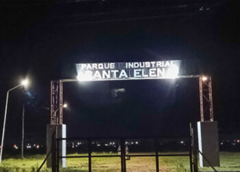 Se encendieron las luces del Parque Industrial de Santa Elena
