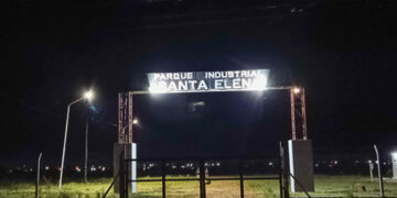 Se encendieron las luces del Parque Industrial de Santa Elena