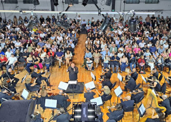 La Sinfónica de Entre Ríos se presentó nuevamente a sala llena en La Vieja Usina