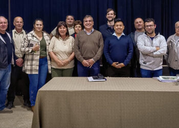 Vialidad compromete gestiones en caminos del Departamento Colón