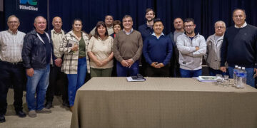 Vialidad compromete gestiones en caminos del Departamento Colón