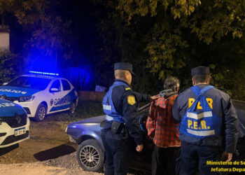 Colón: incendio en vivienda, secuestro de elementos y aprehensión