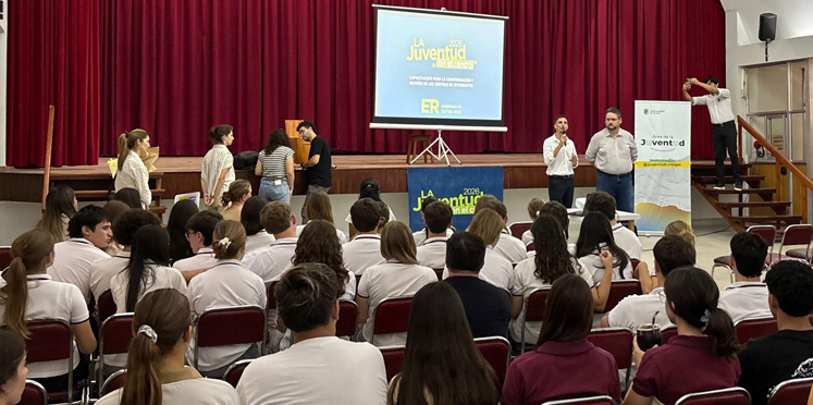 Más de 1000 estudiantes y docentes se capacitaron en Centros de Estudiantes en Entre Ríos