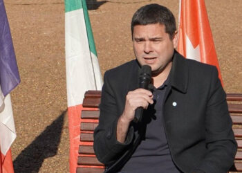 La información de la oposición es sacada de páginas web. Gustavo Bastián intendente de San José