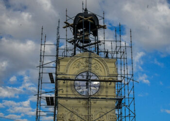 Paraná: La Municipalidad puso en marcha el emblemático reloj del Palacio Municipal