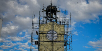 Paraná: La Municipalidad puso en marcha el emblemático reloj del Palacio Municipal