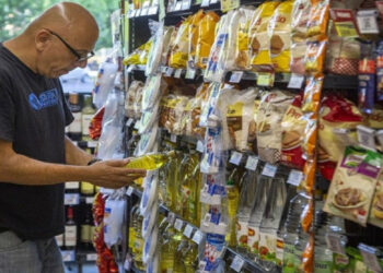 Las ventas minoristas pyme descendieron 3,2% interanual en abril