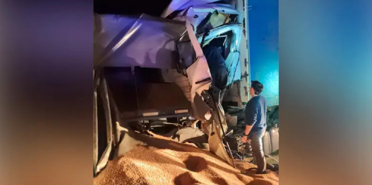Otro grave accidente en ruta 12: Un camionero quedó atrapado