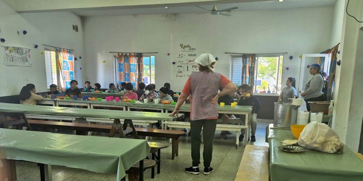 La provincia aumentó un 20% las partidas destinadas a comedores escolares