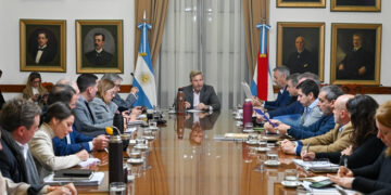 Frigerio reunió su Gabinete para analizar la marcha de la gestión