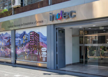 Indec: números que cada día suman más familias a la pobreza