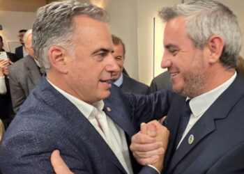 El Intendente Walser sin Frigerio se reunió con el Presidente Uruguayo Yamandú Orsi