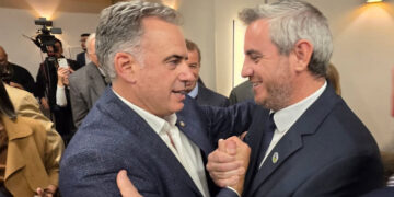 El Intendente Walser sin Frigerio se reunió con el Presidente Uruguayo Yamandú Orsi