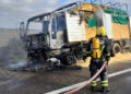 Incendio de un camión en la autovía Artigas