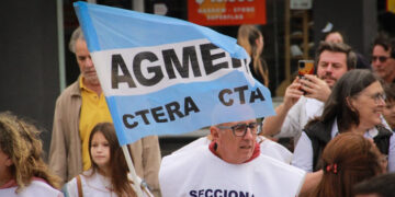 En Entre Ríos toda la docencia de paro: “Basta de ajuste a la educación”