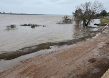 «Hoy frío, húmedo y con lluvias débiles en la cuna del turismo entrerriano, Colón Entre Ríos»