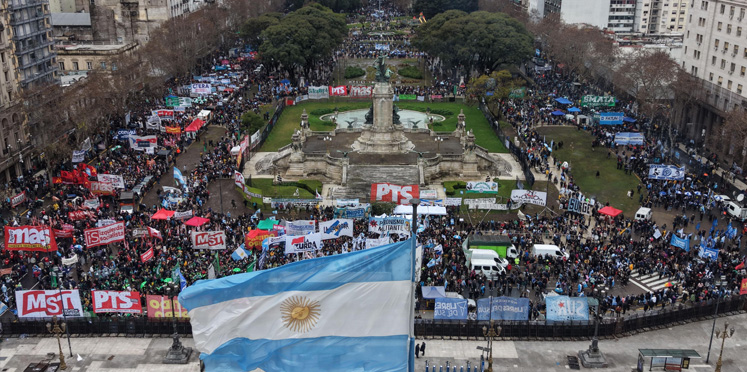 Senado: La fallida sesión por la Ley de Tierras