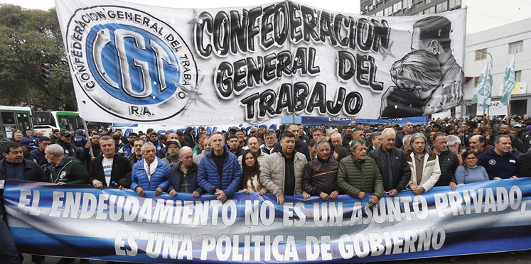 La Marcha por los endeudados reclamó medidas para aliviar a familias y pymes